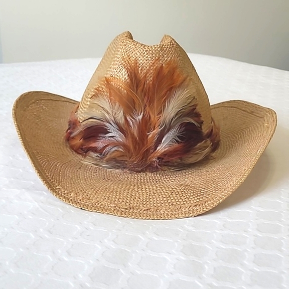 Levi's Straw Cowboy Hat With Feathered Band - Picture 2 of 10